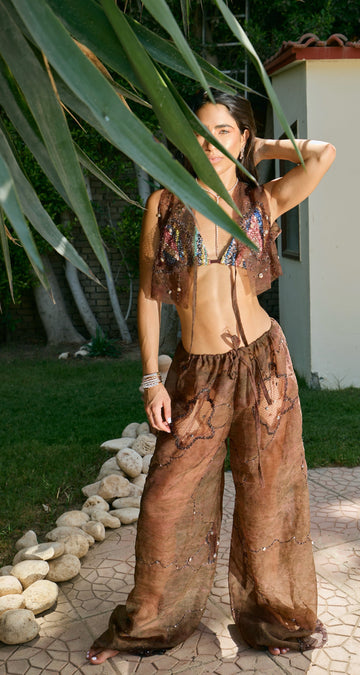 The brown beaded net shells set