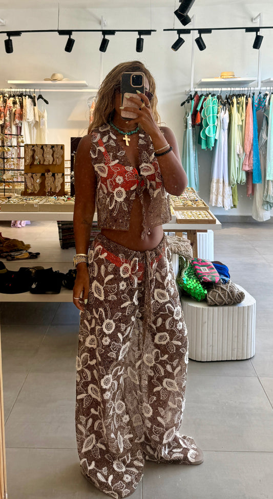 The brown flower net set