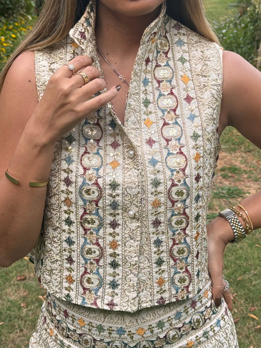 Indian easter vest