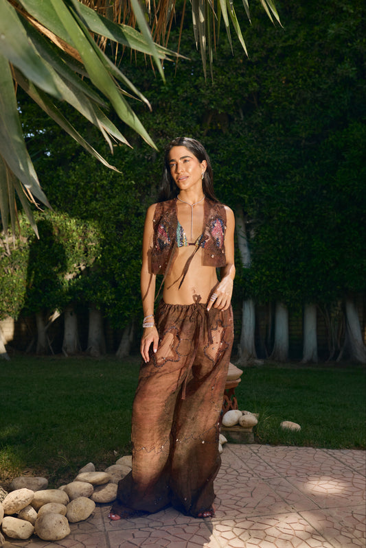 The brown beaded net shells set